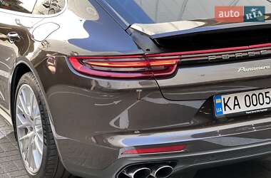 Фастбэк Porsche Panamera 2019 в 