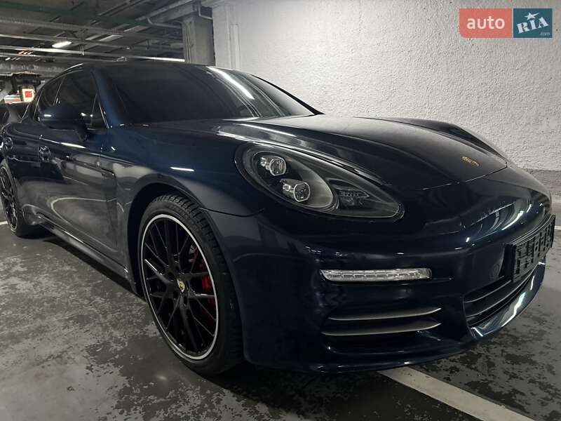 Porsche Panamera 2014