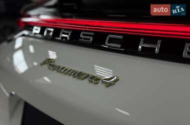 Фастбэк Porsche Panamera 2020 в 