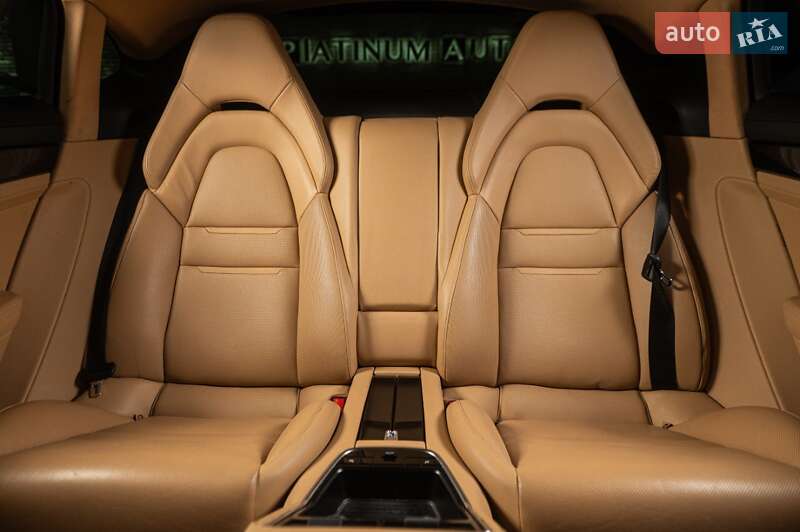 Фастбэк Porsche Panamera 2018 в Одессе фото 57 Фастбэк Porsche Panamera 2018 в Одессе