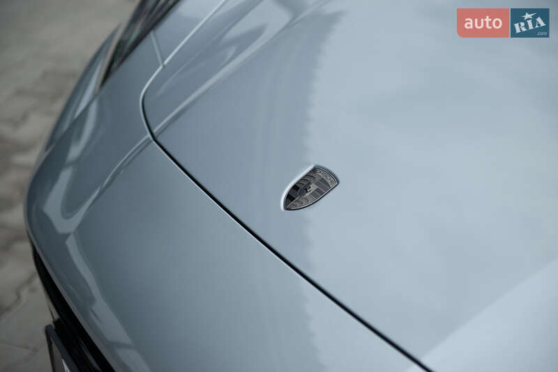 Фастбэк Porsche Panamera 2024 в Мукачево