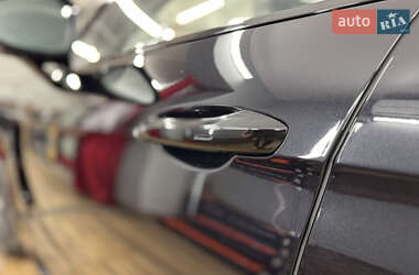 Фастбэк Porsche Panamera 2019 в 