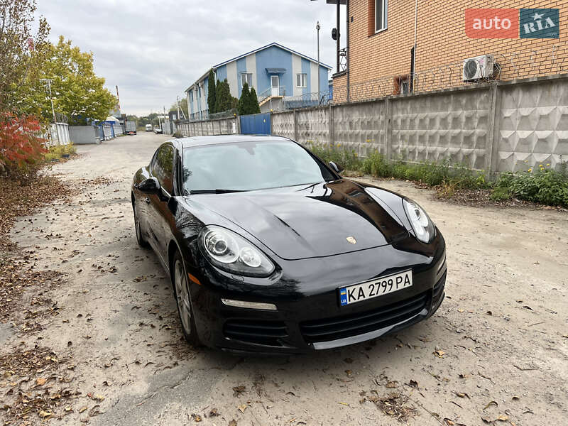 Porsche Panamera 2013