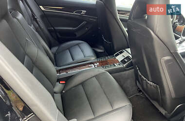 Фастбэк Porsche Panamera 2013 в Киеве