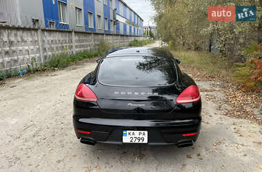 Фастбэк Porsche Panamera 2013 в Киеве