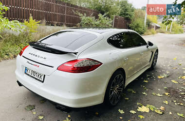 Фастбэк Porsche Panamera 2012 в 