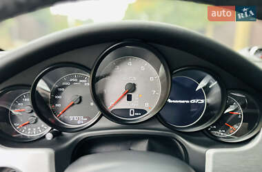 Фастбэк Porsche Panamera 2012 в 