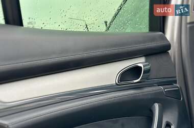 Фастбэк Porsche Panamera 2013 в 