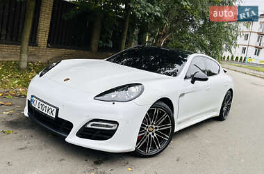 Фастбэк Porsche Panamera 2012 в Киеве