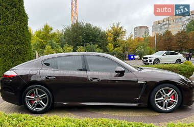 Фастбэк Porsche Panamera 2013 в 