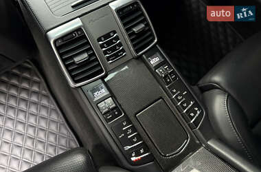 Фастбэк Porsche Panamera 2014 в 