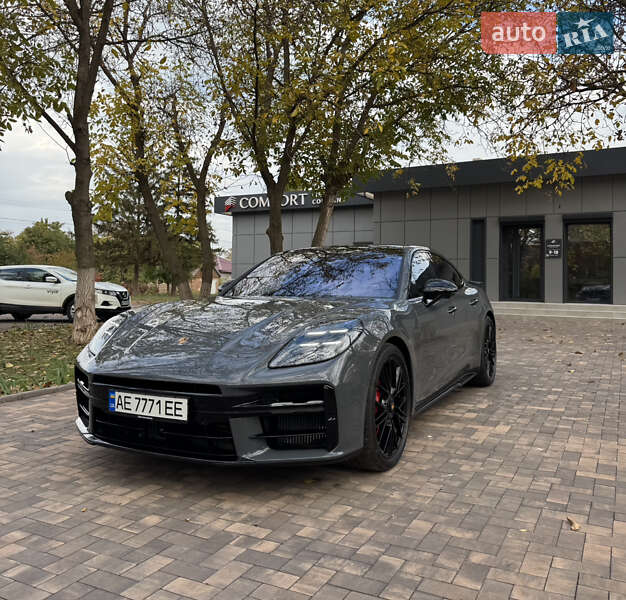 Фастбек Porsche Panamera 2025 в Кривому Розі фото 2 Фастбек Porsche Panamera 2025 в Кривому Розі
