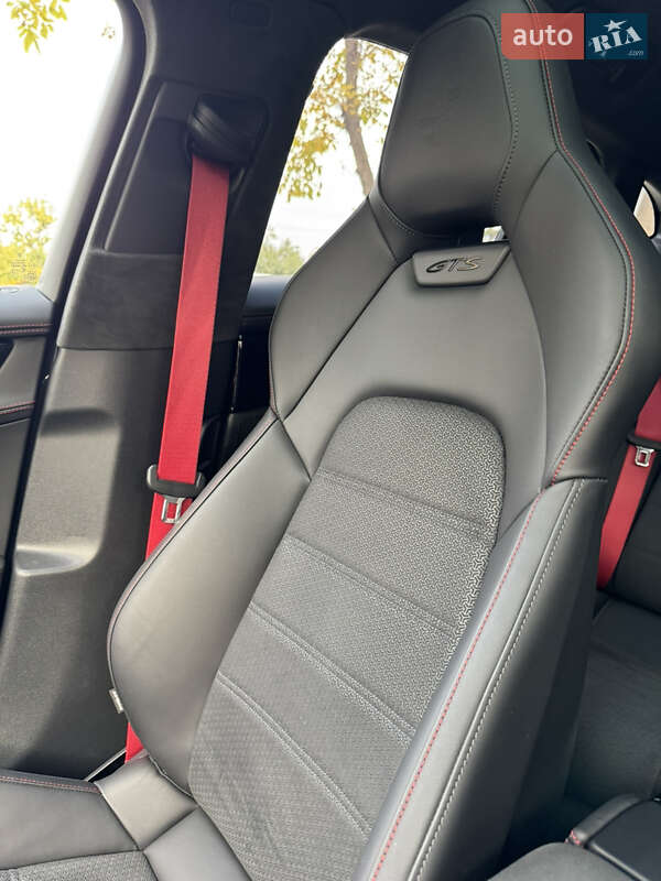 Фастбек Porsche Panamera 2025 в Кривому Розі фото 34 Фастбек Porsche Panamera 2025 в Кривому Розі