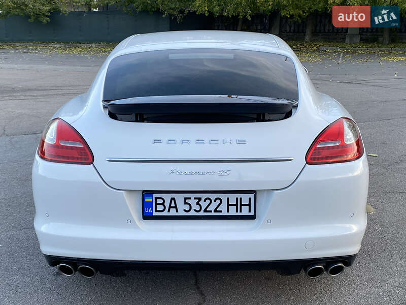 Фастбэк Porsche Panamera 2010 в Умани фото 6 Фастбэк Porsche Panamera 2010 в Умани