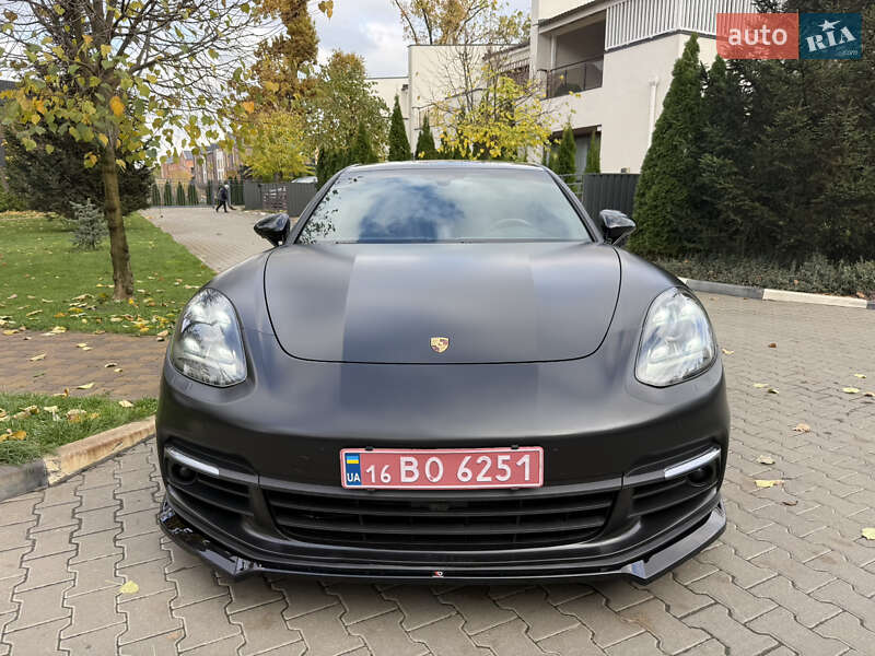 Фастбек Porsche Panamera 2017 в Києві фото 4 Фастбек Porsche Panamera 2017 в Києві
