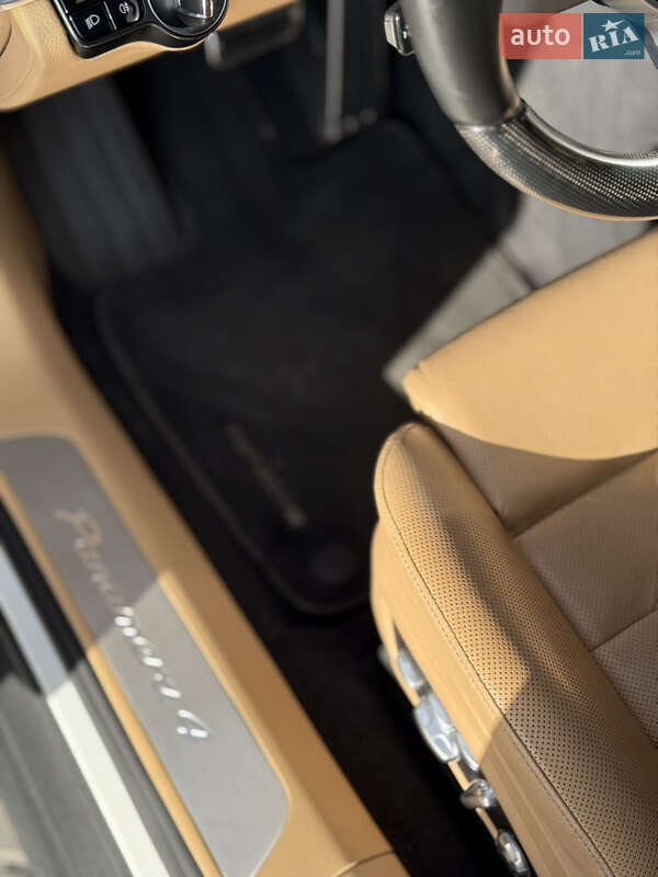 Фастбек Porsche Panamera 2018 в Вінниці