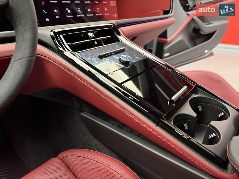 Фастбек Porsche Panamera 2025 в Києві