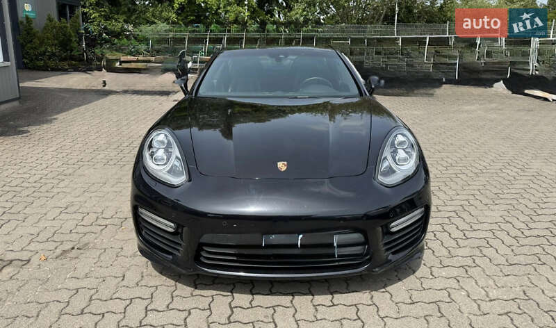 Porsche Panamera 2011 Porsche Panamera 2011