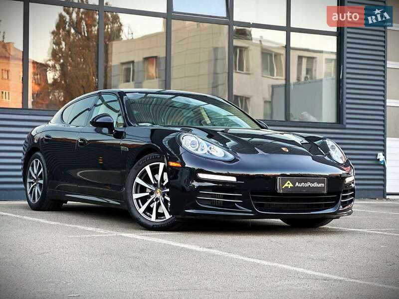 Фастбек Porsche Panamera 2015 в Києві фото 9 Фастбек Porsche Panamera 2015 в Києві