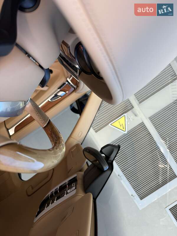 Фастбэк Porsche Panamera 2013 в Киеве