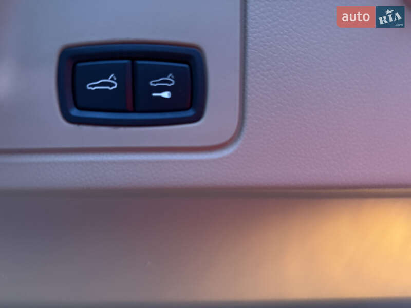 Фастбэк Porsche Panamera 2014 в Киеве