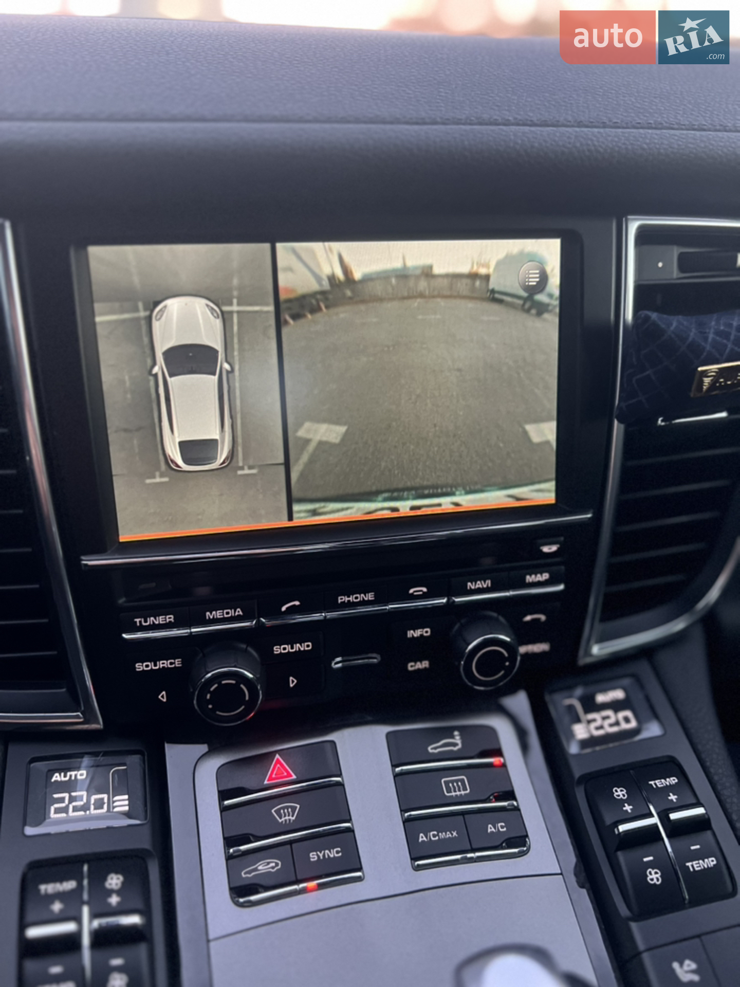 2013 Porsche Panamera - мініатюра 24