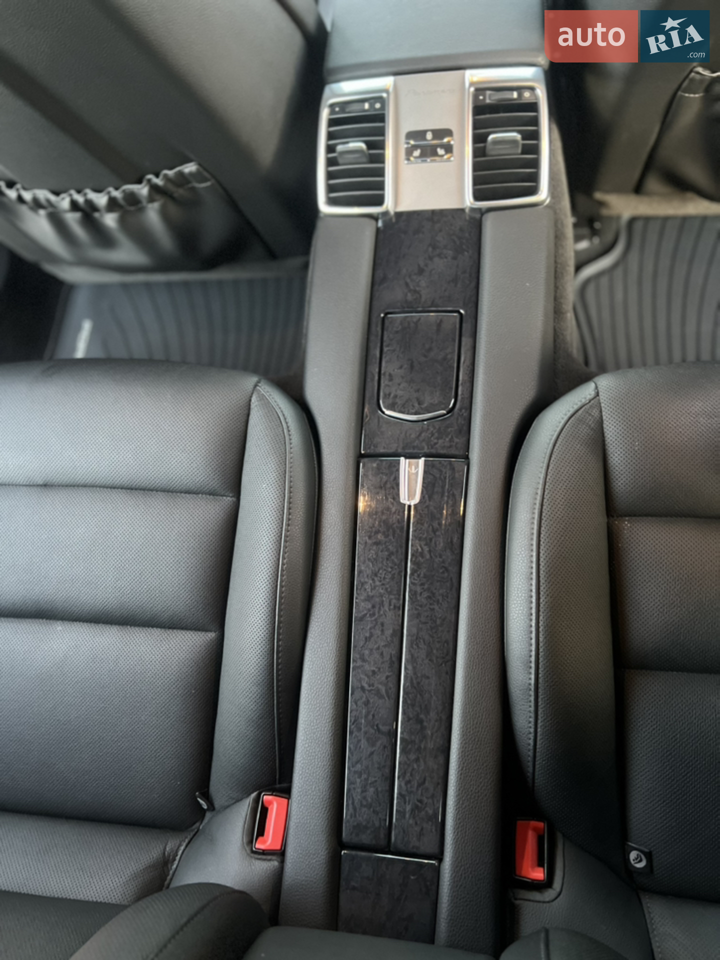 2013 Porsche Panamera - мініатюра 31
