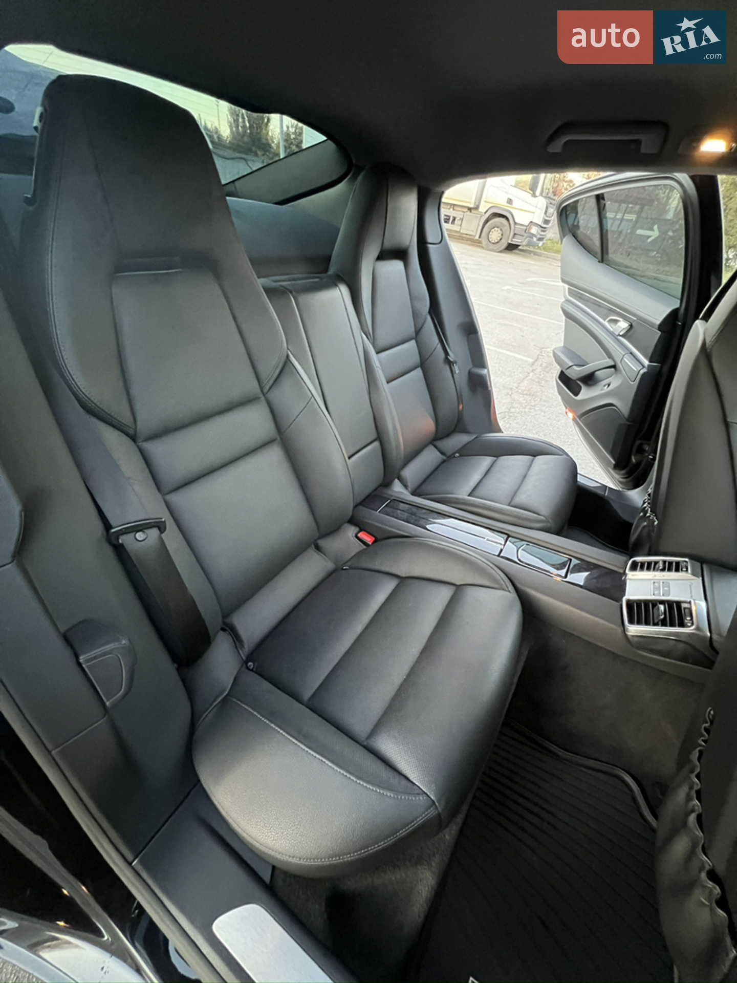 2013 Porsche Panamera - мініатюра 29