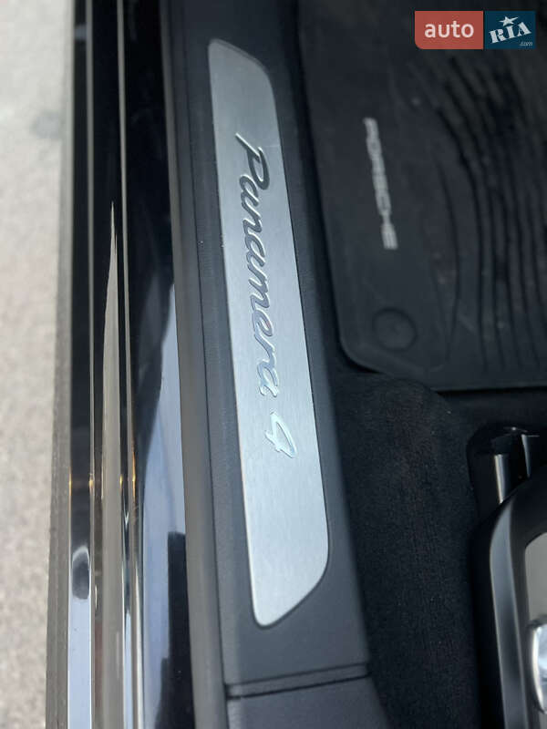 Фастбек Porsche Panamera 2013 в Києві фото 36 Фастбек Porsche Panamera 2013 в Києві