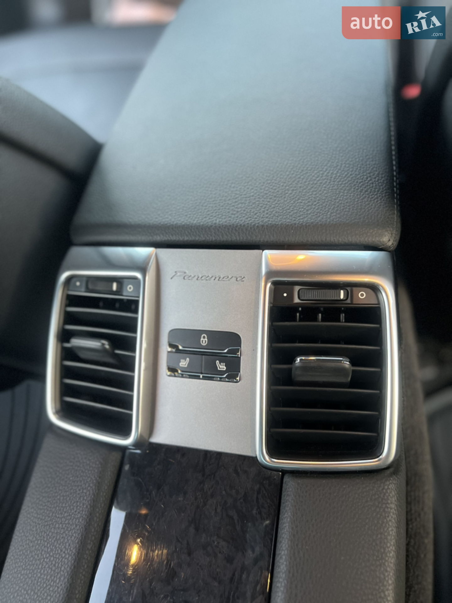 2013 Porsche Panamera - мініатюра 32