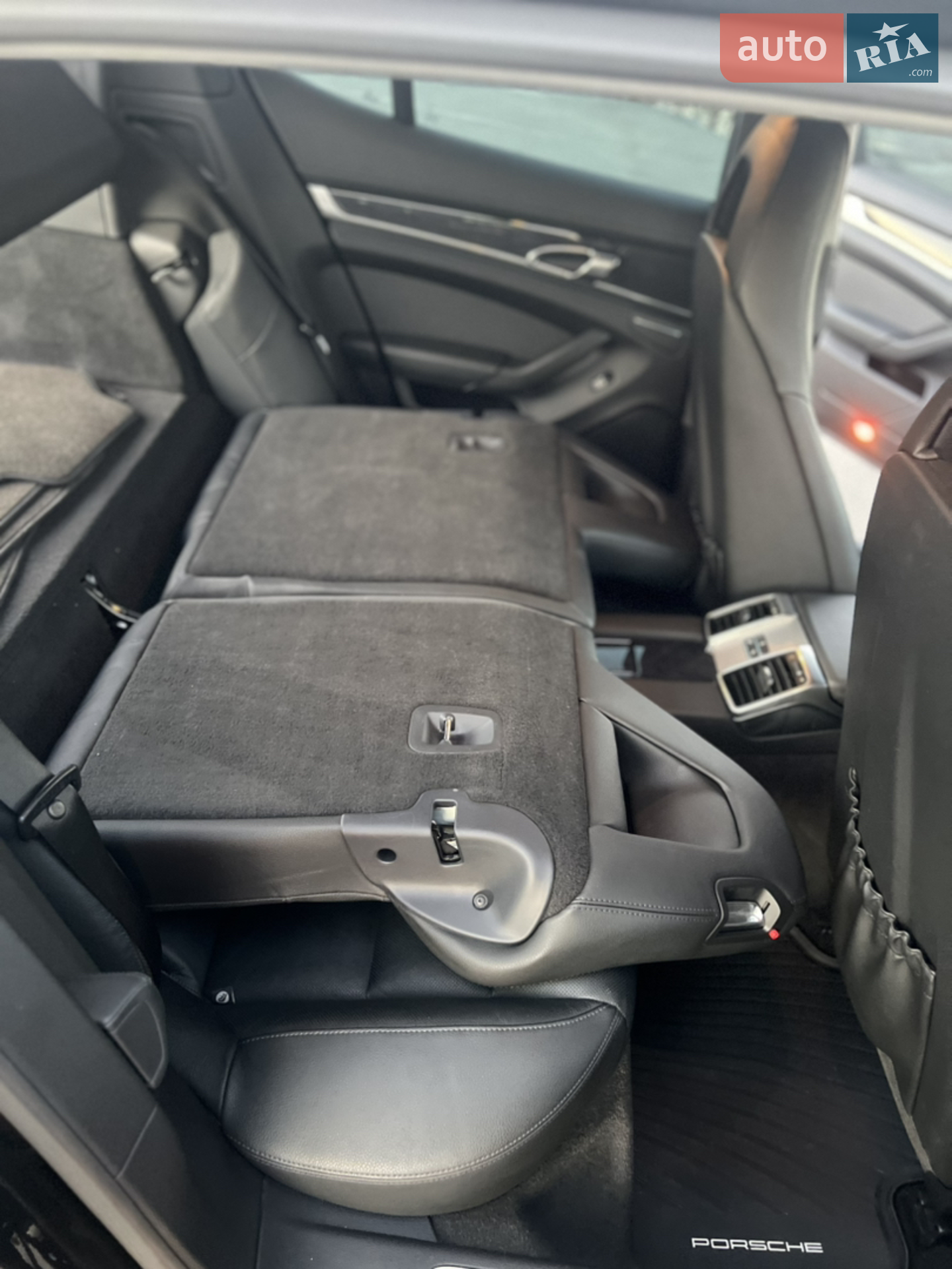 2013 Porsche Panamera - мініатюра 41