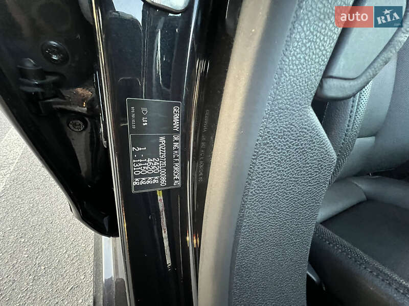 Фастбек Porsche Panamera 2013 в Києві фото 47 Фастбек Porsche Panamera 2013 в Києві