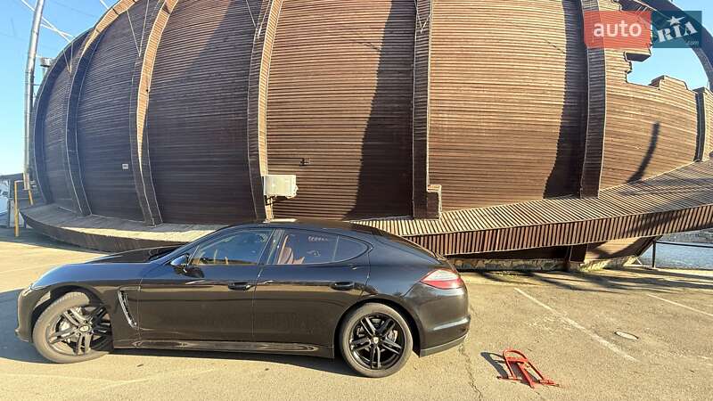 Фастбек Porsche Panamera 2010 в Одесі фото 10 Фастбек Porsche Panamera 2010 в Одесі