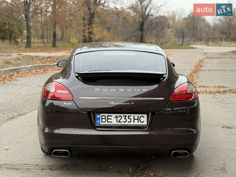 Фастбэк Porsche Panamera 2012 в Черкассах фото 11 Фастбэк Porsche Panamera 2012 в Черкассах