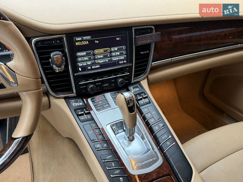 Фастбэк Porsche Panamera 2012 в Черкассах фото 22 Фастбэк Porsche Panamera 2012 в Черкассах