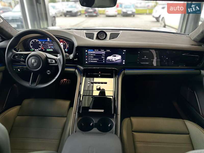 Фастбэк Porsche Panamera 2024 в Ужгороде фото 14 Фастбэк Porsche Panamera 2024 в Ужгороде