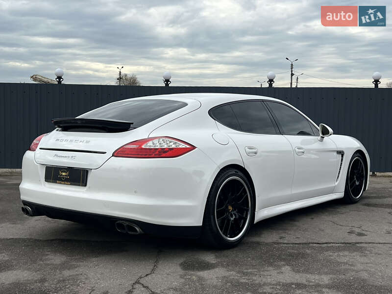Фастбэк Porsche Panamera 2011 в Одессе фото 6 Фастбэк Porsche Panamera 2011 в Одессе