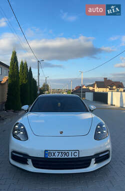 Фастбек Porsche Panamera 2017 в Хмельницькому