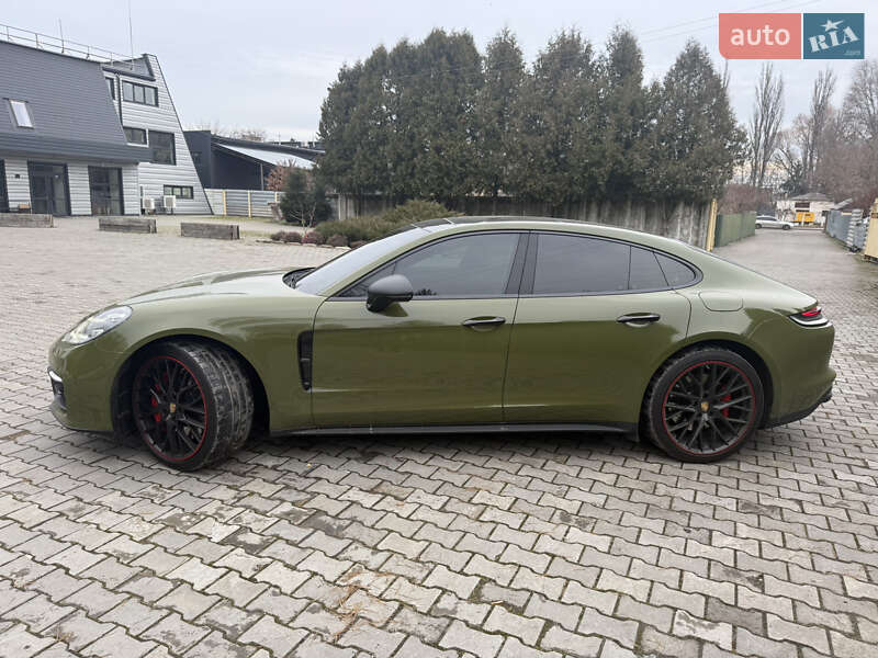 Фастбэк Porsche Panamera 2021 в Хмельницком