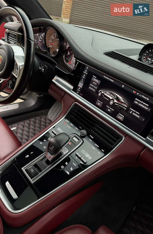 Фастбек Porsche Panamera 2017 в Одесі фото 18 Фастбек Porsche Panamera 2017 в Одесі