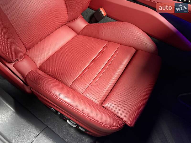 Фастбэк Porsche Panamera 2023 в Киеве фото 115 Фастбэк Porsche Panamera 2023 в Киеве