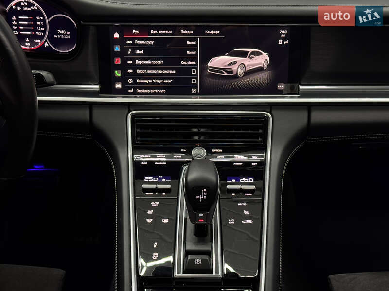 Фастбек Porsche Panamera 2023 в Києві