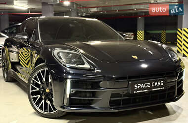Фастбек Porsche Panamera 2024 в Києві