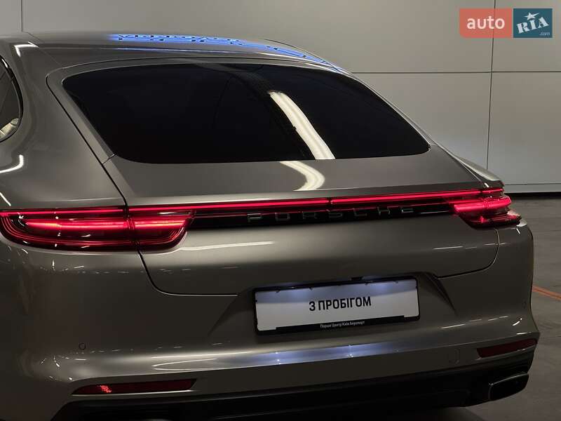 Фастбэк Porsche Panamera 2019 в Киеве фото 15 Фастбэк Porsche Panamera 2019 в Киеве