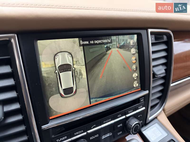 Фастбек Porsche Panamera 2013 в Києві фото 52 Фастбек Porsche Panamera 2013 в Києві