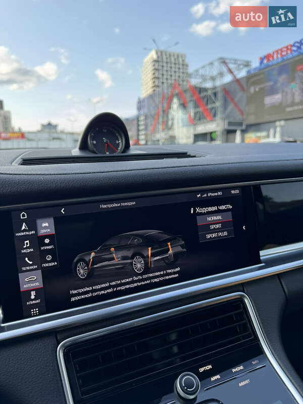 Універсал Porsche Panamera 2019 в Києві