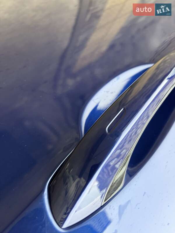 Фастбэк Porsche Panamera 2024 в Киеве фото 66 Фастбэк Porsche Panamera 2024 в Киеве