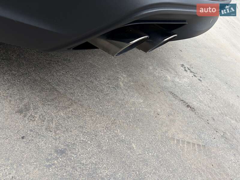 Фастбэк Porsche Panamera 2024 в Киеве фото 71 Фастбэк Porsche Panamera 2024 в Киеве