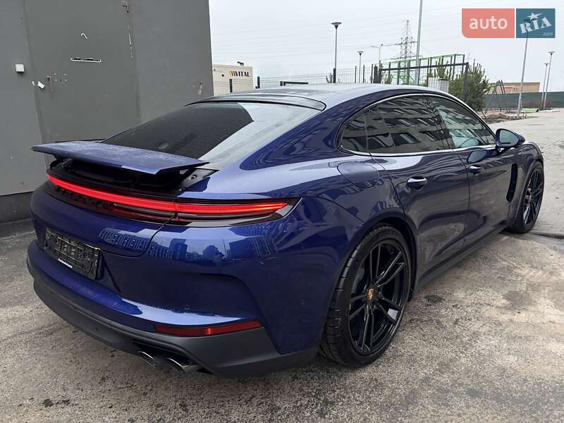 Фастбэк Porsche Panamera 2024 в Киеве фото 169 Фастбэк Porsche Panamera 2024 в Киеве
