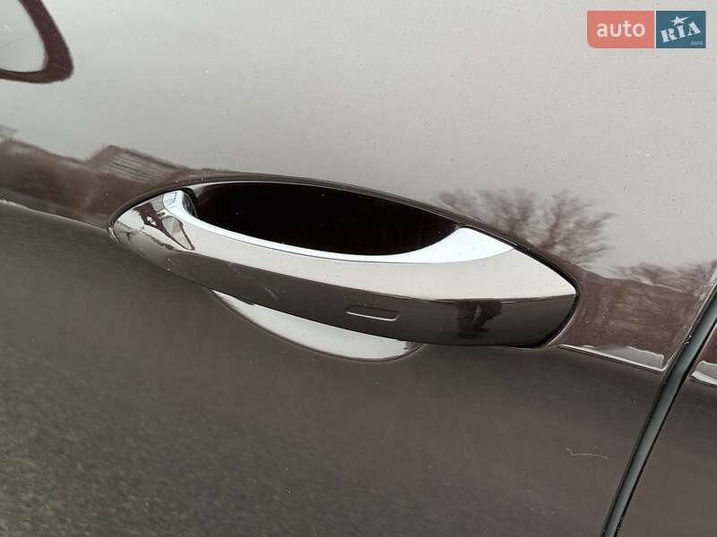 Фастбек Porsche Panamera 2017 в Дніпрі фото 12 Фастбек Porsche Panamera 2017 в Дніпрі